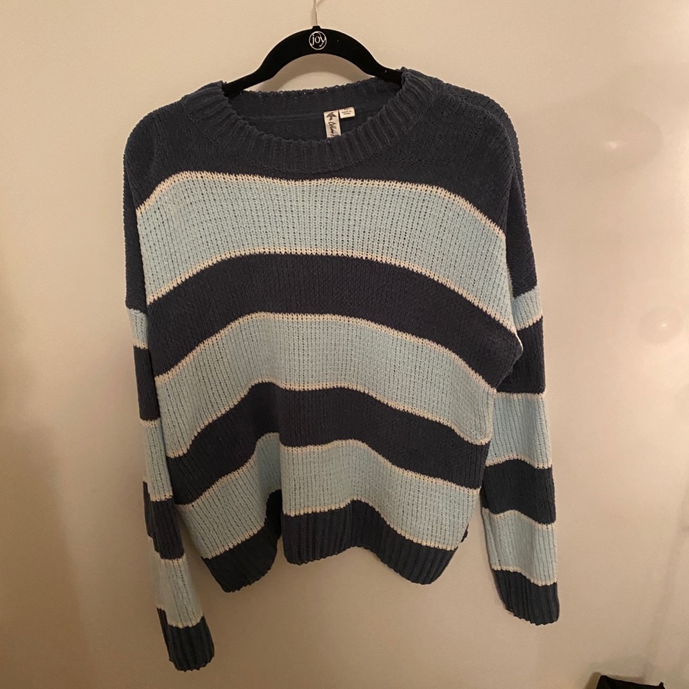 Tilly’s sweater